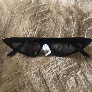 Skinny cateye black sunglasses